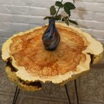 Журнальный столик из карагача