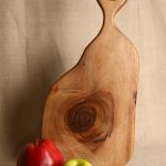 Разделочная доска из ореха